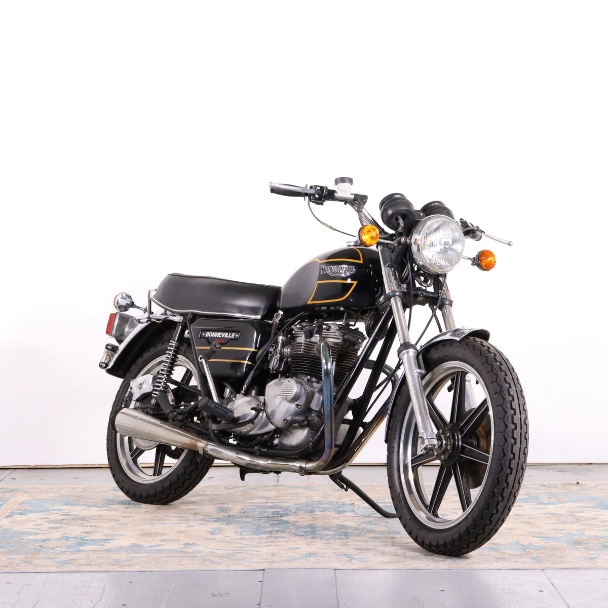 1979 Triumph Bonneville T140 special – J PORT MOTO